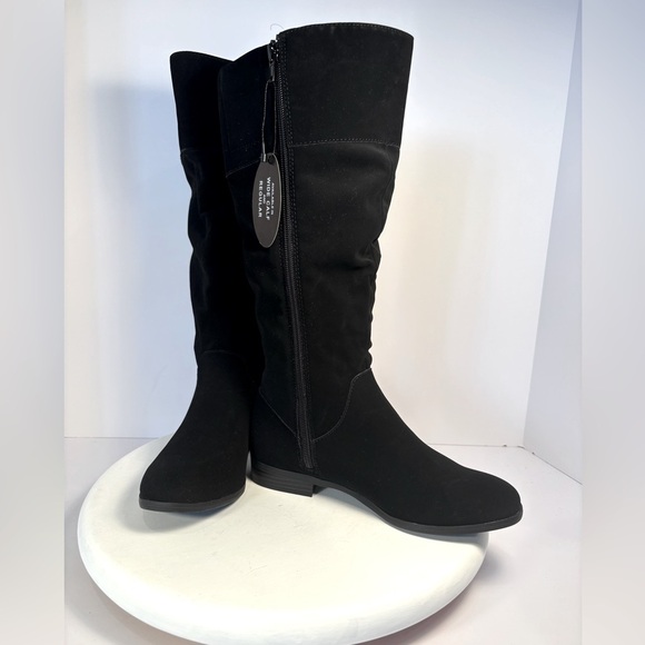 Black Faux Suede Zip Knee High boot Sz 5.5 New With Out Tag Cosplay Whimsigoth - Picture 1 of 7